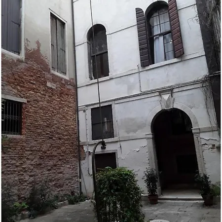 Palazzo Soranzo Charming Pensión